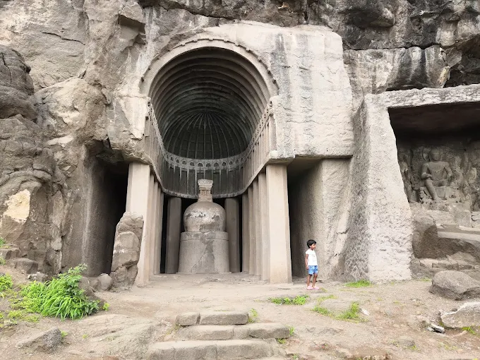 Aurangabad Local Taxi Service sightseeing at Aurangabad Caves