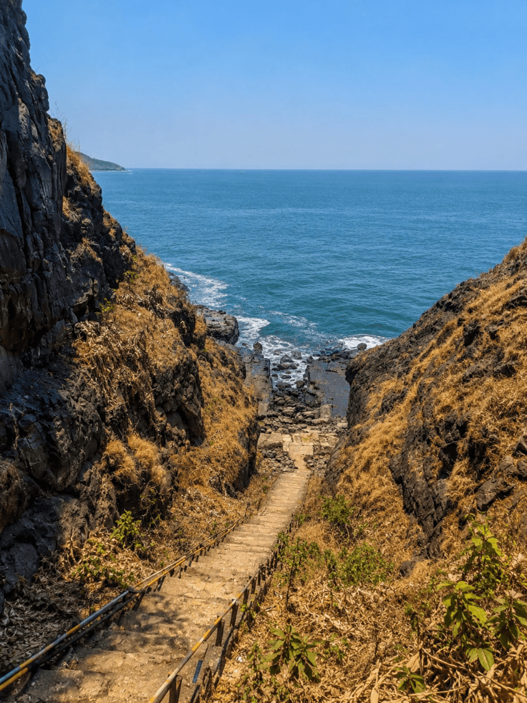 Harihareshwar Beach Tourism Maharashtra scenic sea view and Konkan coastline